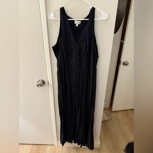 The Drop Black Sleeveless Midi Dress